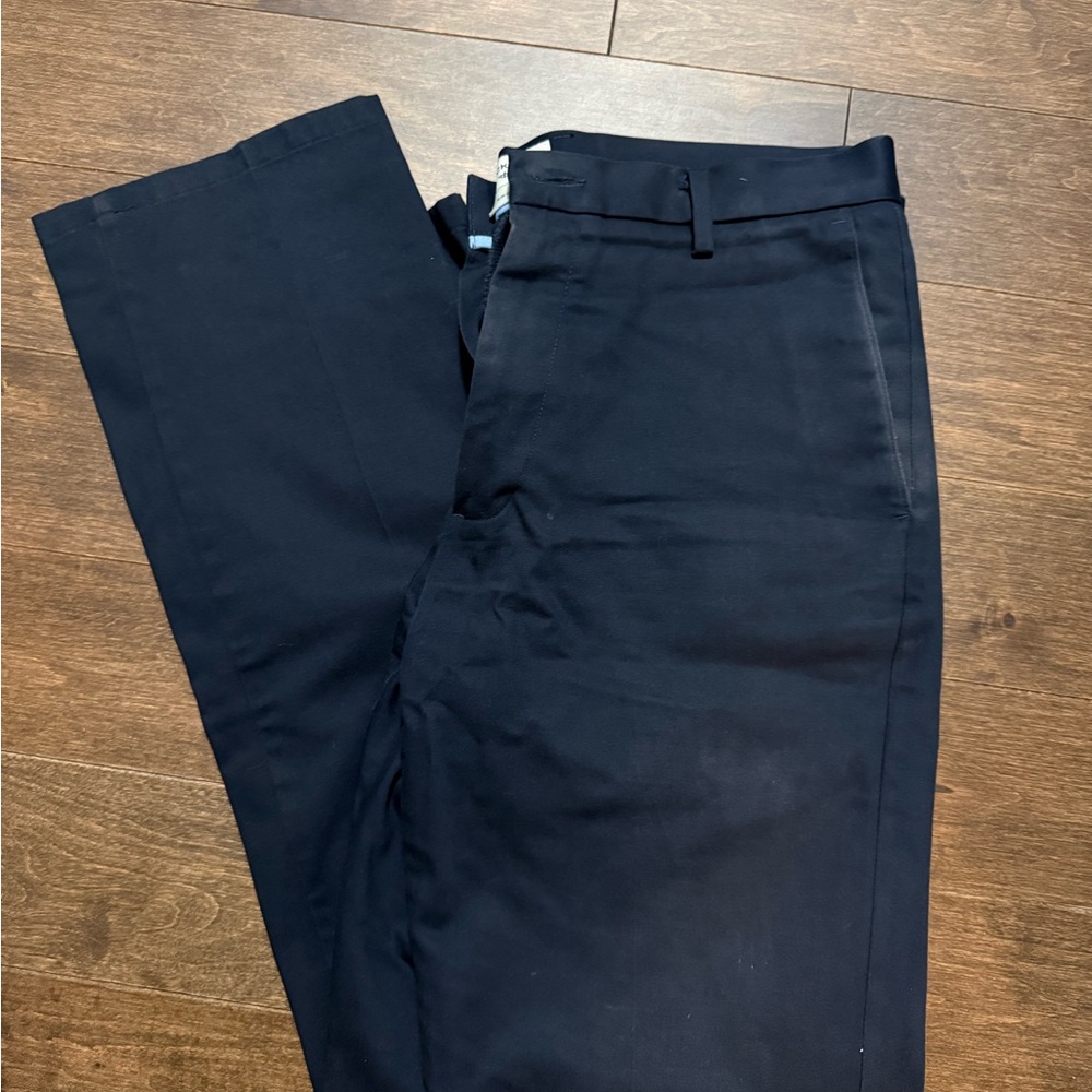Dockers Men's Dark Blue Chinos